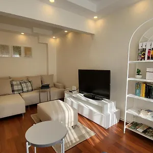 شقة Flat With Bosphorus View In Rumelihisari, اسطنبول