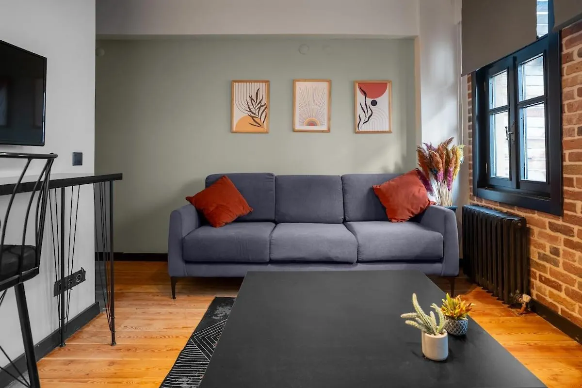 Cozy & Relax 1 Bedroom Flat With Balcony Istanbul Apartment