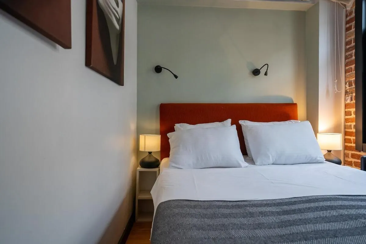 Cozy & Relax 1 Bedroom Flat With Balcony Istanbul
